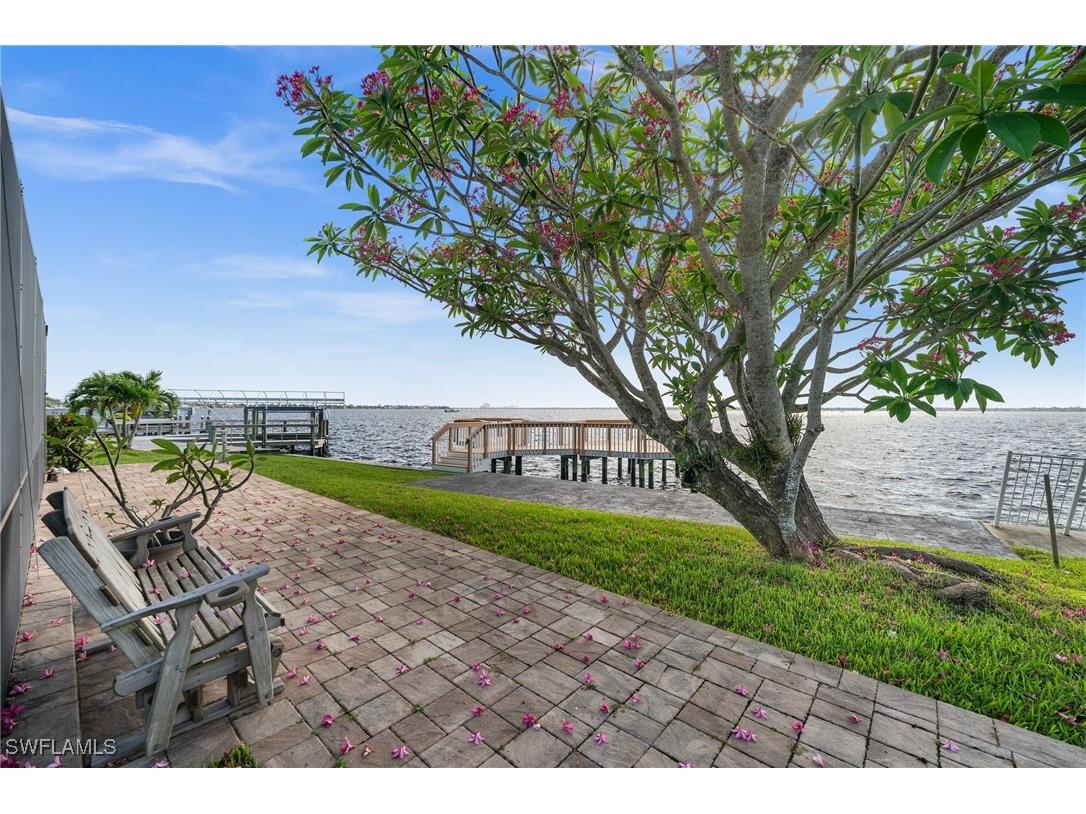 3403 SE 22nd Place Cape Coral FL 33904 225056374 image43