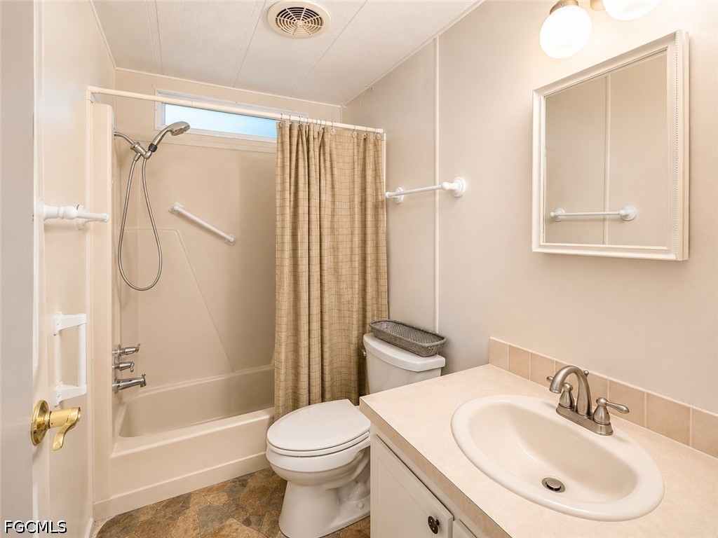 3404 Rainbow Lane North Fort Myers FL 33903 2026025780 image13