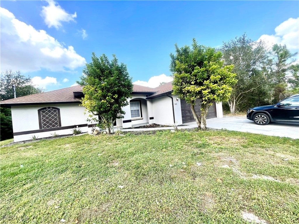 3405 Hanna Avenue N Lehigh Acres FL 33971 2025025059 image1