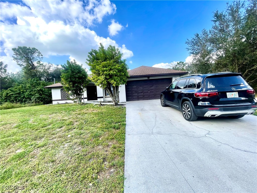 3405 Hanna Avenue N Lehigh Acres FL 33971 2025025059 image2