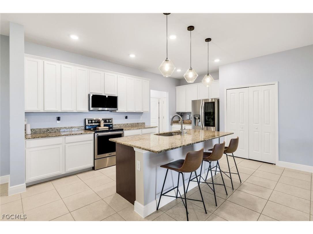 3405 NW 18th Street Cape Coral FL 33993 2026008933 image11