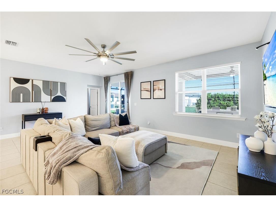 3405 NW 18th Street Cape Coral FL 33993 2026008933 image8