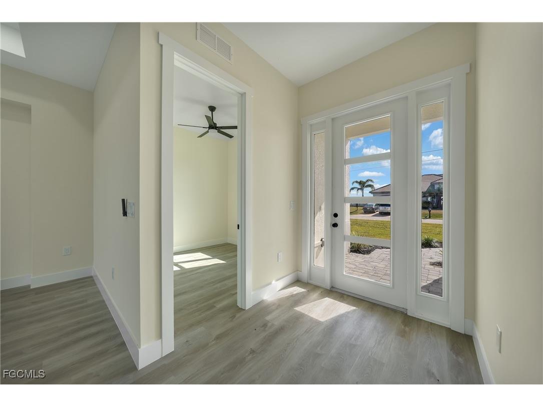 3405 NW 8th Terrace Cape Coral FL 33993 2025024928 image3