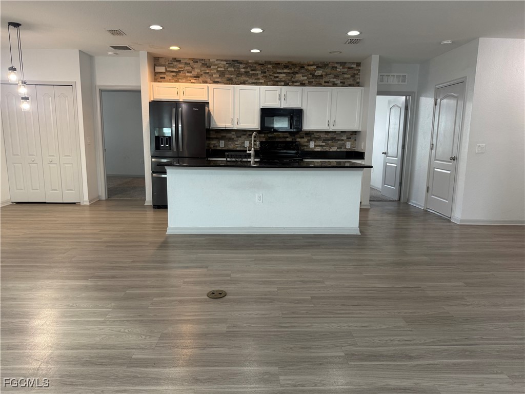 3405 NW 9th Street Cape Coral FL 33993 2025021820 image6