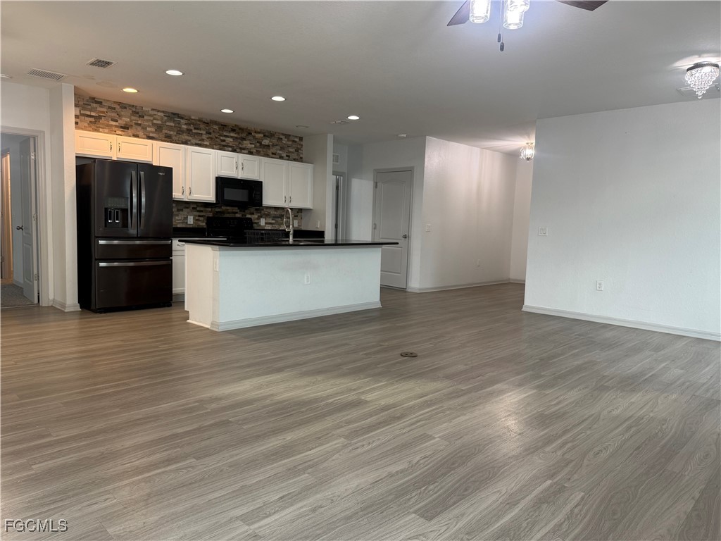 3405 NW 9th Street Cape Coral FL 33993 2025021820 image7