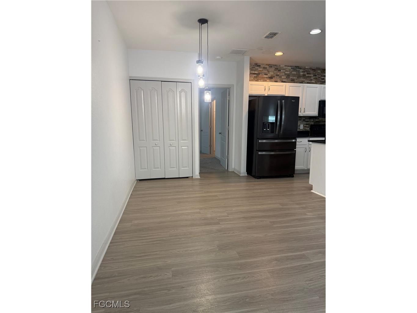 3405 NW 9th Street Cape Coral FL 33993 2025021820 image8
