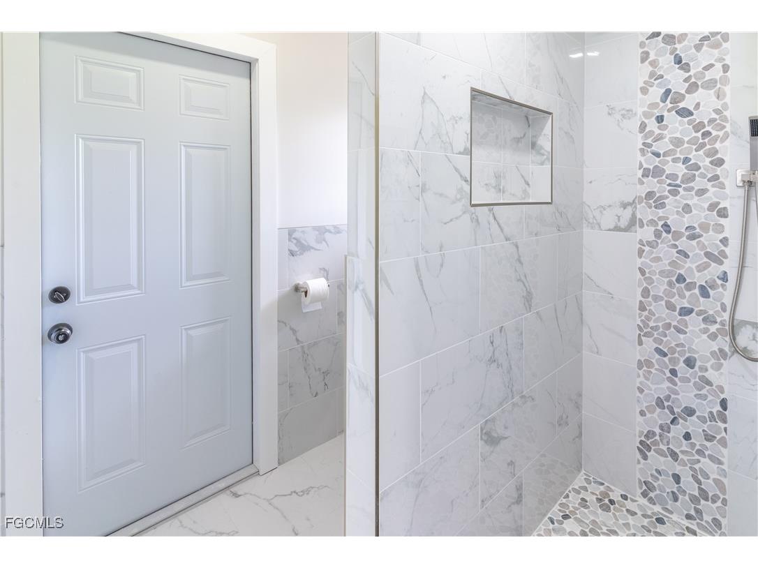 3405 SE 16th Place Cape Coral FL 33904 2025003647 image11