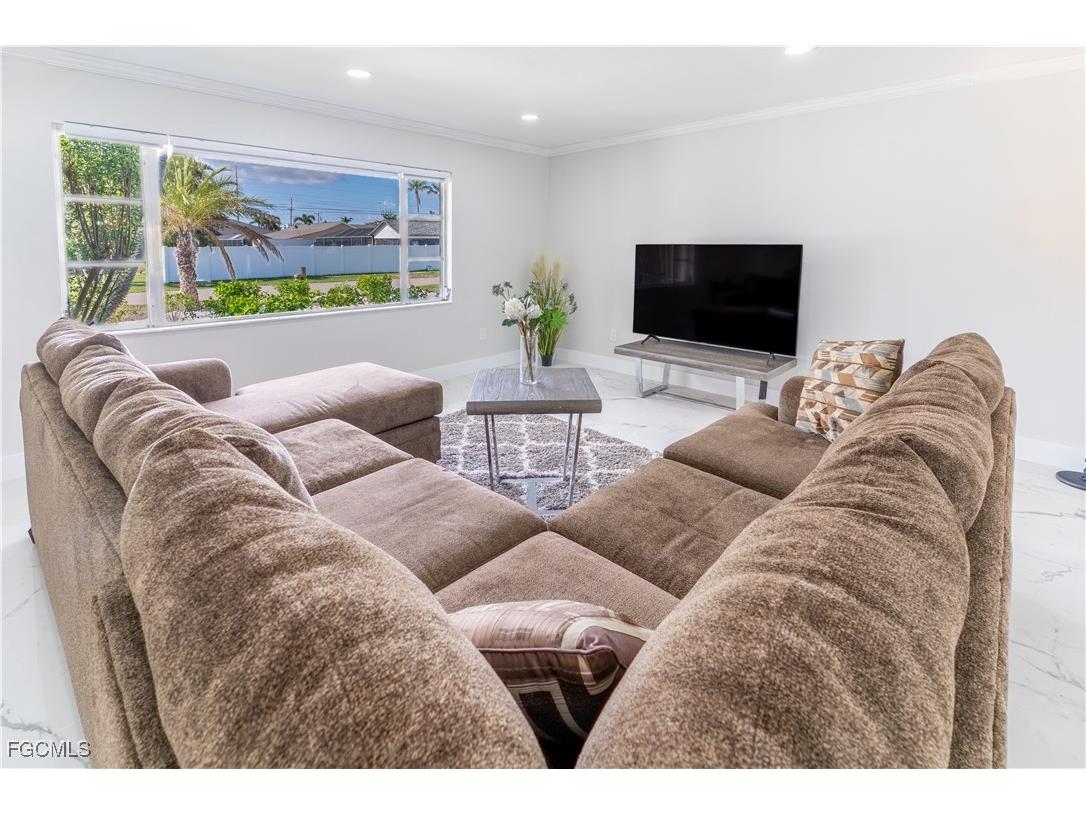 3405 SE 16th Place Cape Coral FL 33904 2025003647 image21