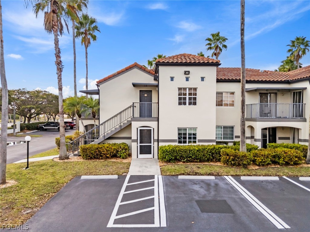 3405 Winkler Avenue #204 Fort Myers FL 33916 2026011196 image1