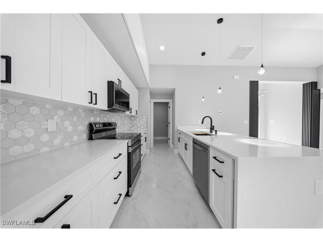 3406 25 Street SW Lehigh Acres FL 33976 225078676 image11