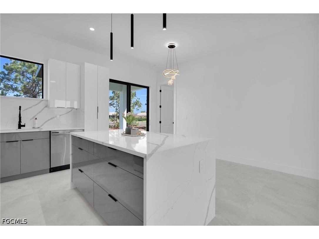 3406 29th Street SW Lehigh Acres FL 33976 2026017530 image8