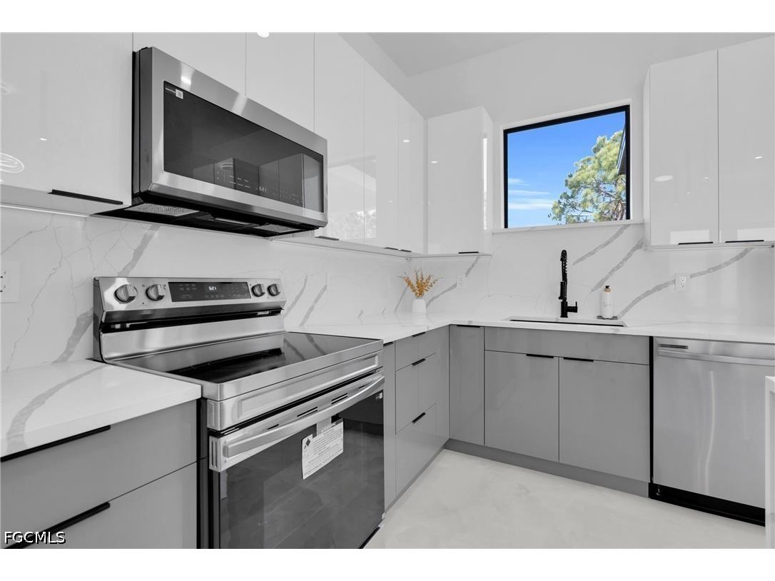 3406 29th Street SW Lehigh Acres FL 33976 2026017530 image9