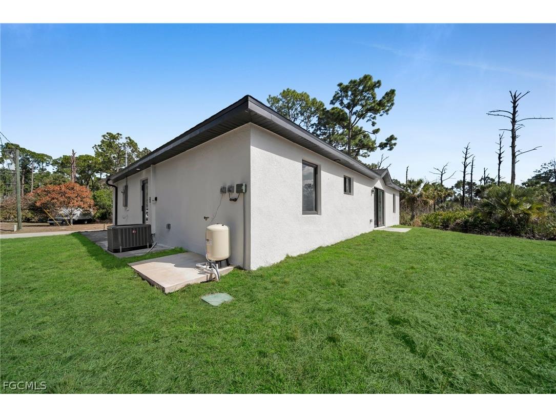 3407 65th Street W Lehigh Acres FL 33971 2026008607 image33