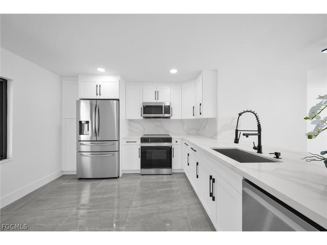 3407 65th Street W Lehigh Acres FL 33971 2026008607 image6