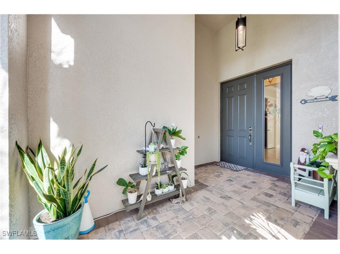 3407 Baltic Drive Naples FL 34119 225084380 image4