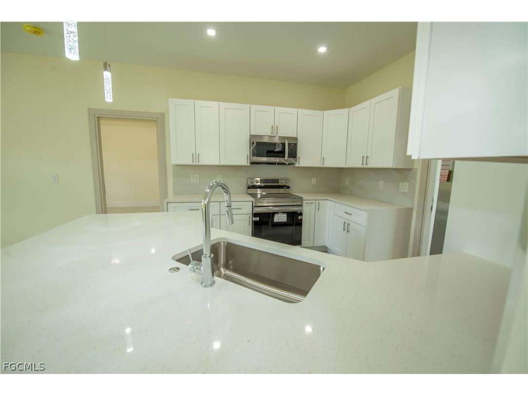 3407 E 5th Street Lehigh Acres FL 33972 2026013000 image8