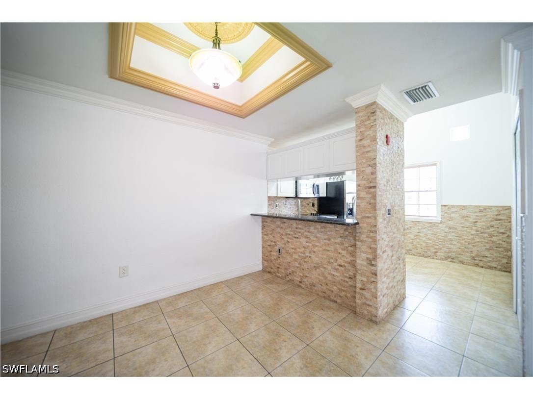 3407 Winkler Avenue #304 Fort Myers FL 33916 226013572 image4