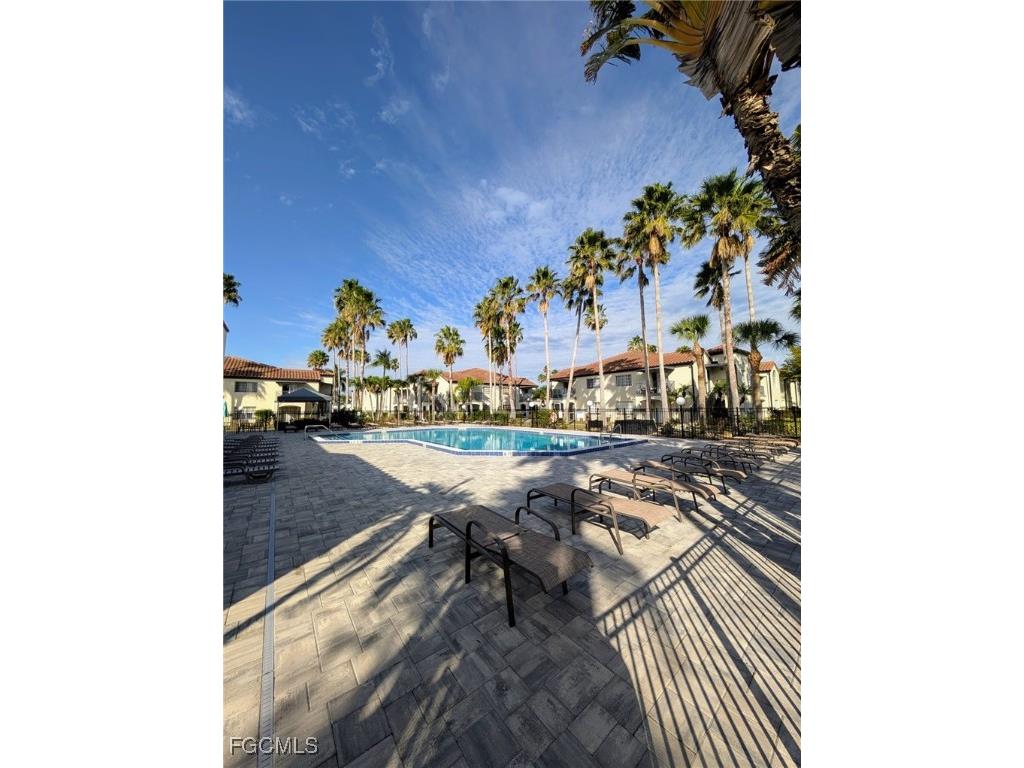 3407 Winkler Avenue #319 Fort Myers FL 33916 2025016631 image4