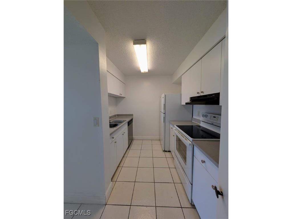 3407 Winkler Avenue #319 Fort Myers FL 33916 2025016631 image8