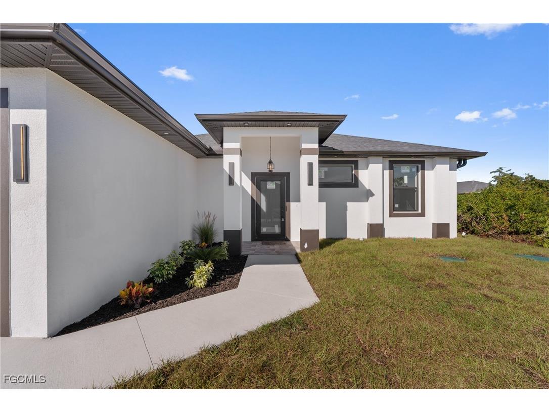 3408 20th Street SW Lehigh Acres FL 33976 2025022713 image4