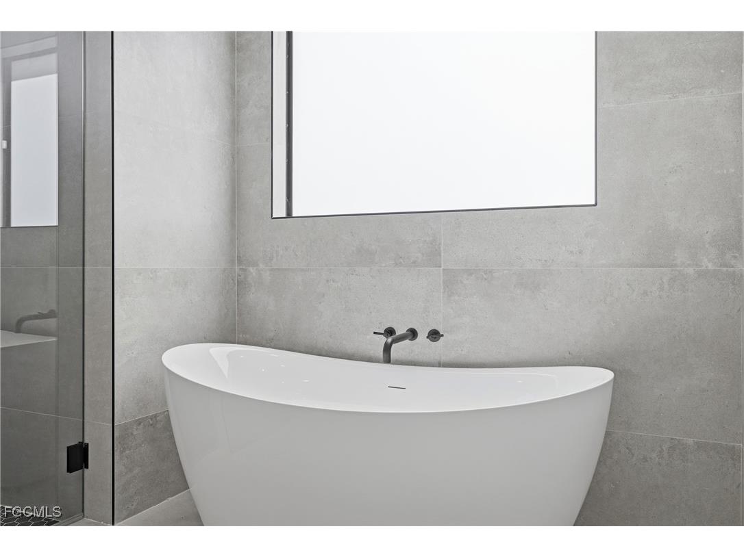 3408 NE 21st Place Cape Coral FL 33909 2025013321 image36