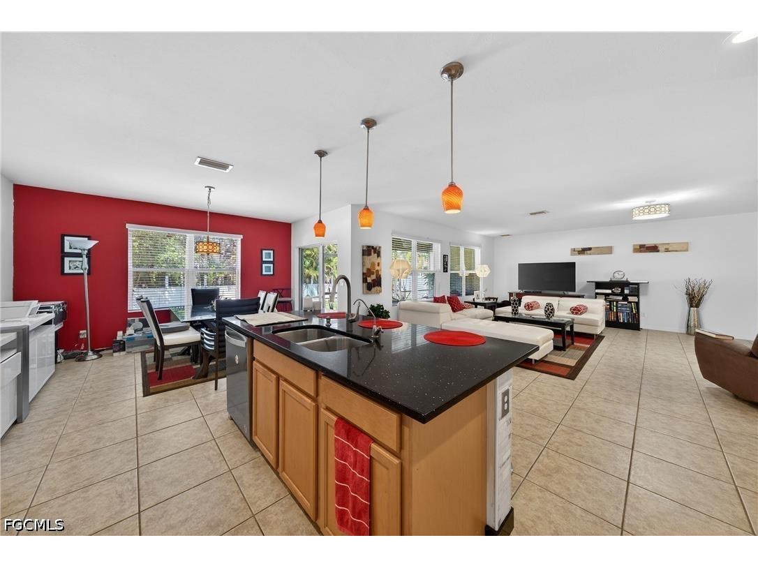 3408 SW 27th Avenue Cape Coral FL 33914 2026015263 image9