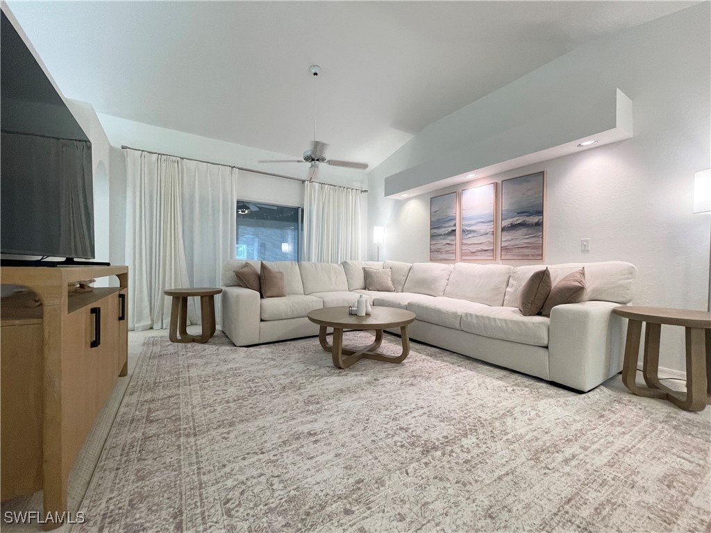 341 Emerald Bay Circle #T5 Naples FL 34110 225069781 image1