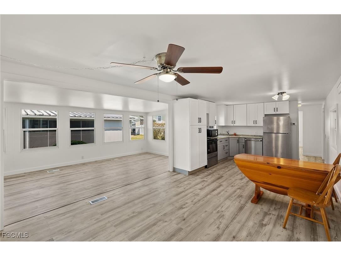 341 Mattie Avenue Fort Myers FL 33908 2026004939 image10