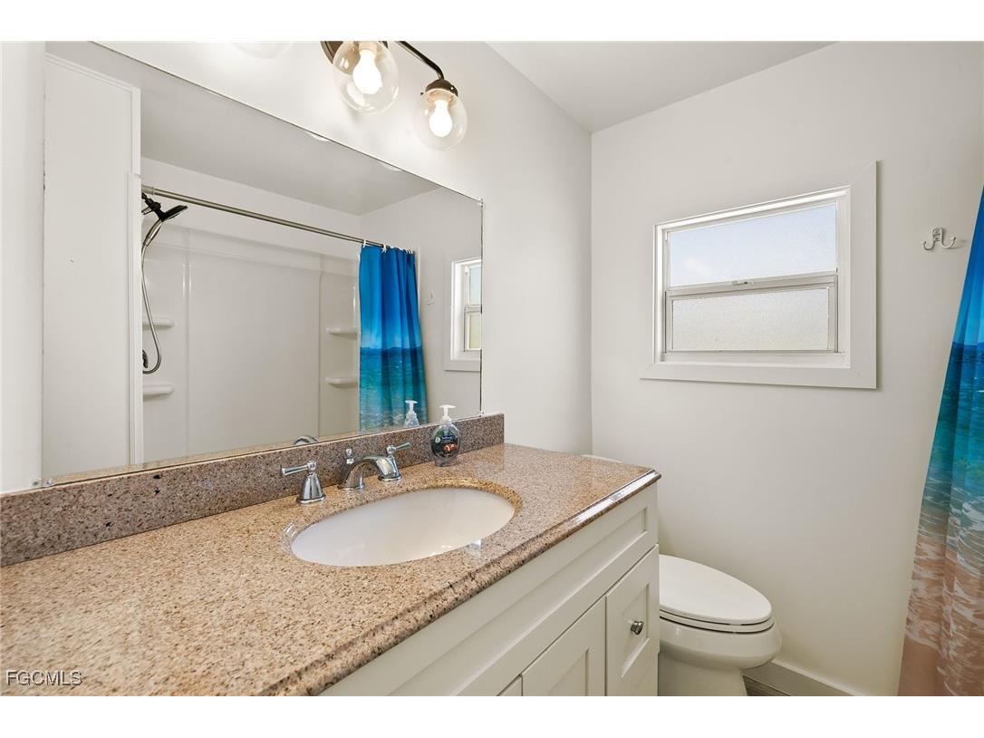 341 Mattie Avenue Fort Myers FL 33908 2026004939 image19