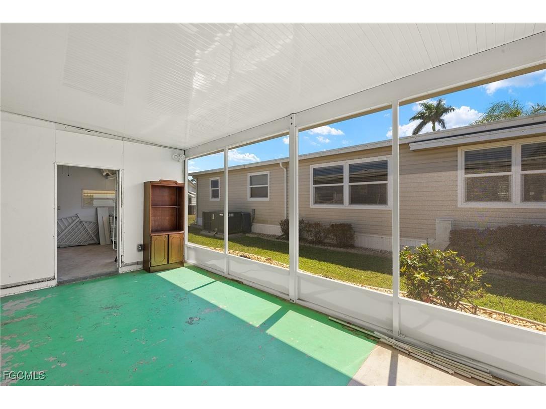 341 Mattie Avenue Fort Myers FL 33908 2026004939 image24