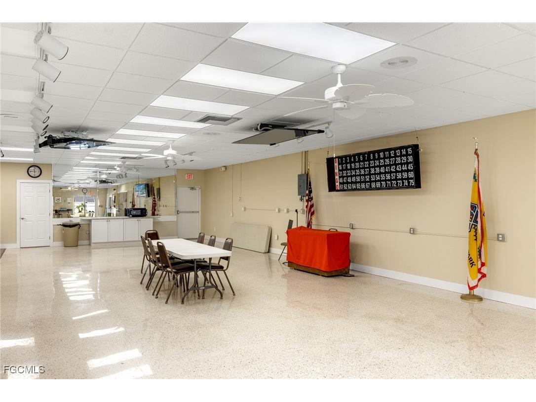 341 Mattie Avenue Fort Myers FL 33908 2026004939 image29