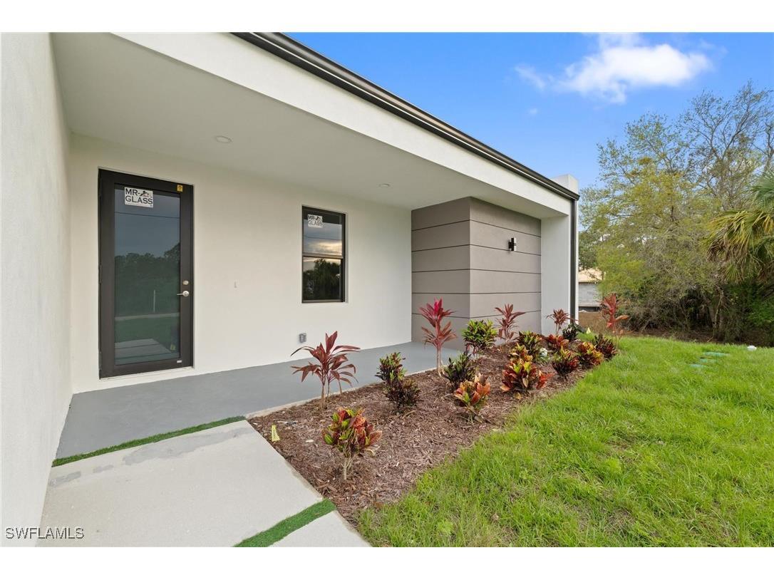 341 Rawlings Avenue Lehigh Acres FL 33974 225062382 image2