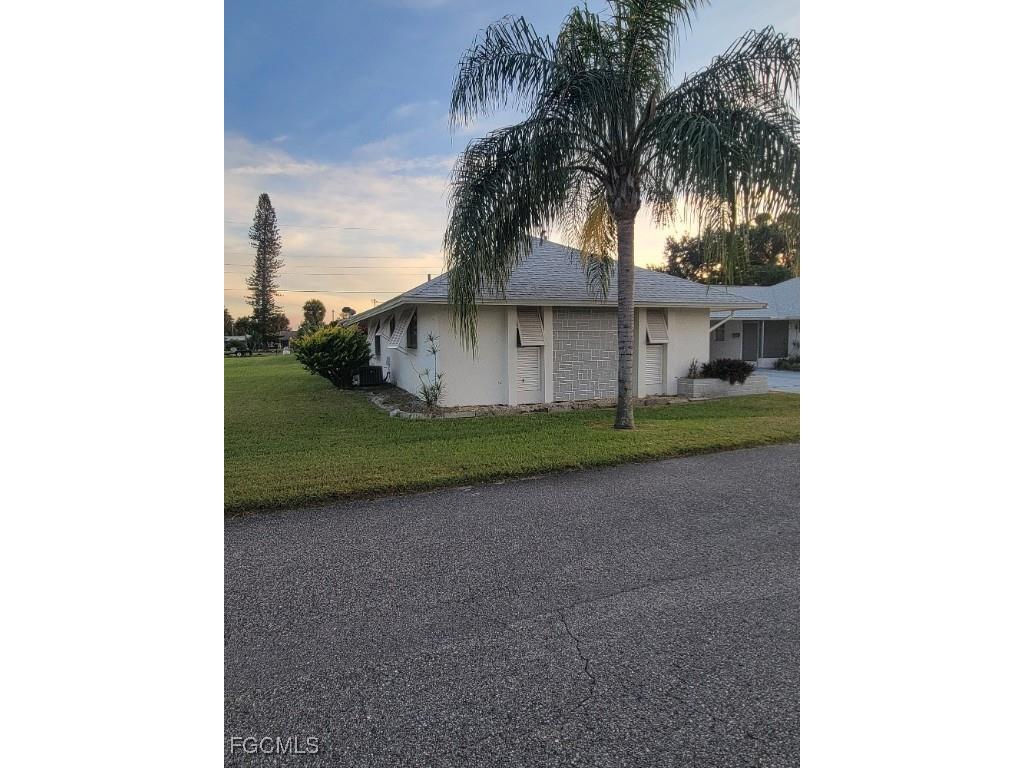 341 Richland Road Lehigh Acres FL 33936 2025023479 image3