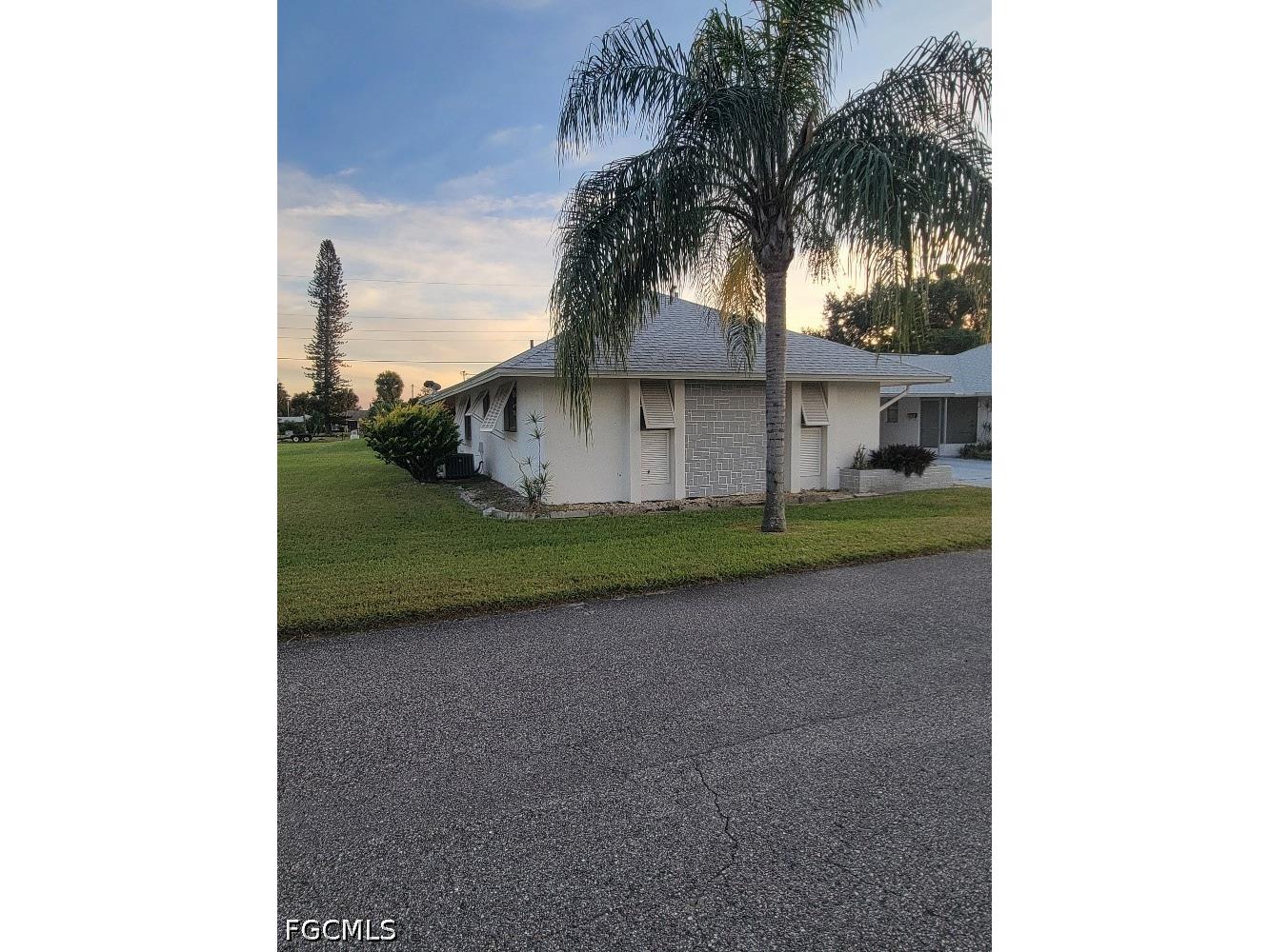 341 Richland Road Lehigh Acres FL 33936 2026021041 image3