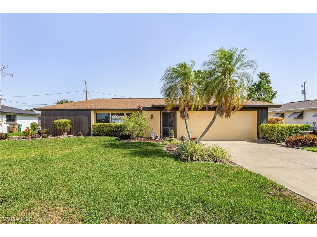 341 SE 47th Terrace Cape Coral FL 33904 223035054 image1