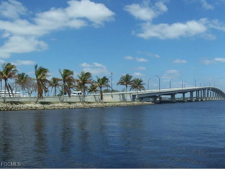 341 SW 29th Avenue Cape Coral FL 33991 2025005004 image19