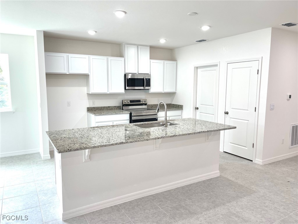 341 SW 29th Avenue Cape Coral FL 33991 2025005004 image4