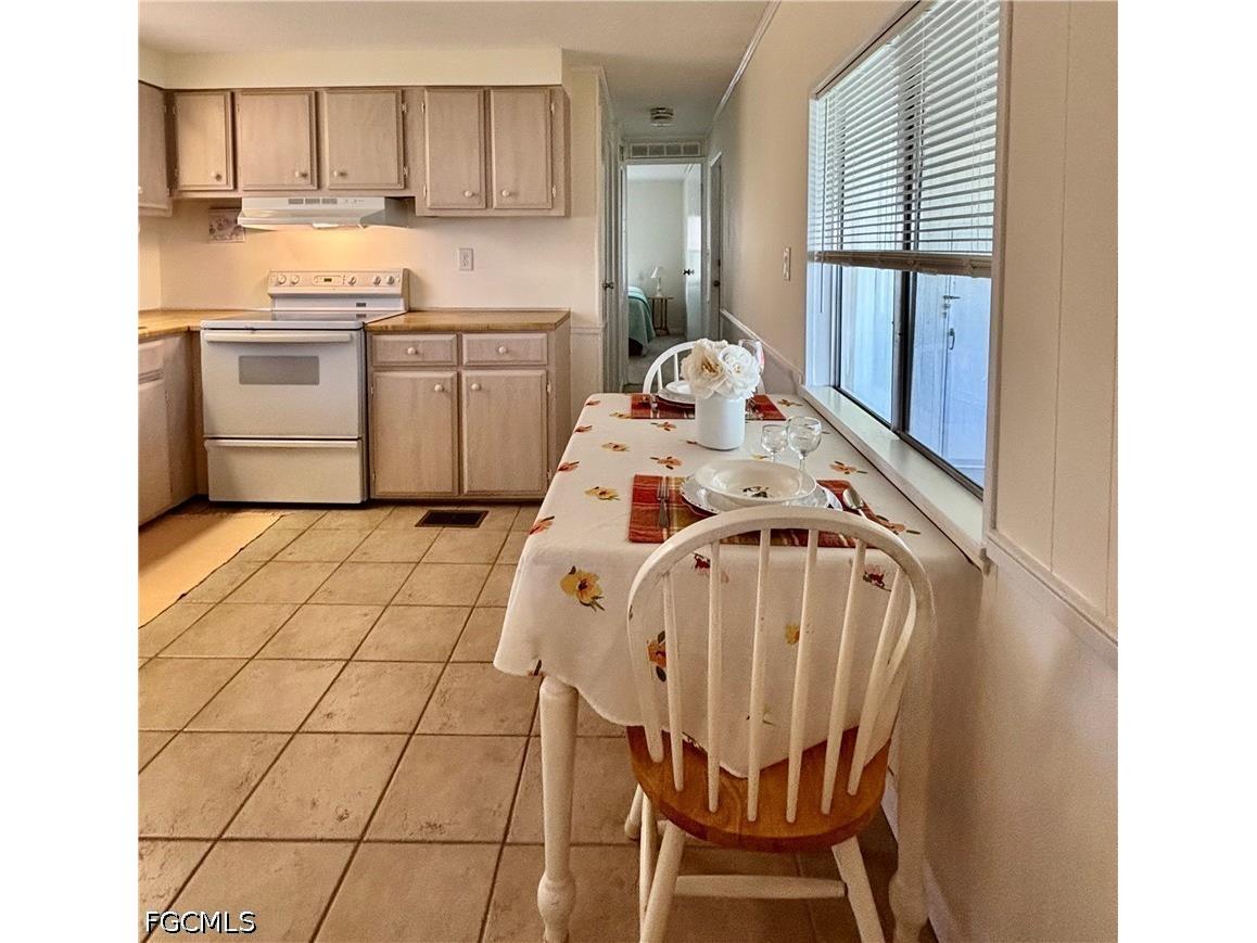 341 Shrub Lane S North Fort Myers FL 33917 2025026020 image12