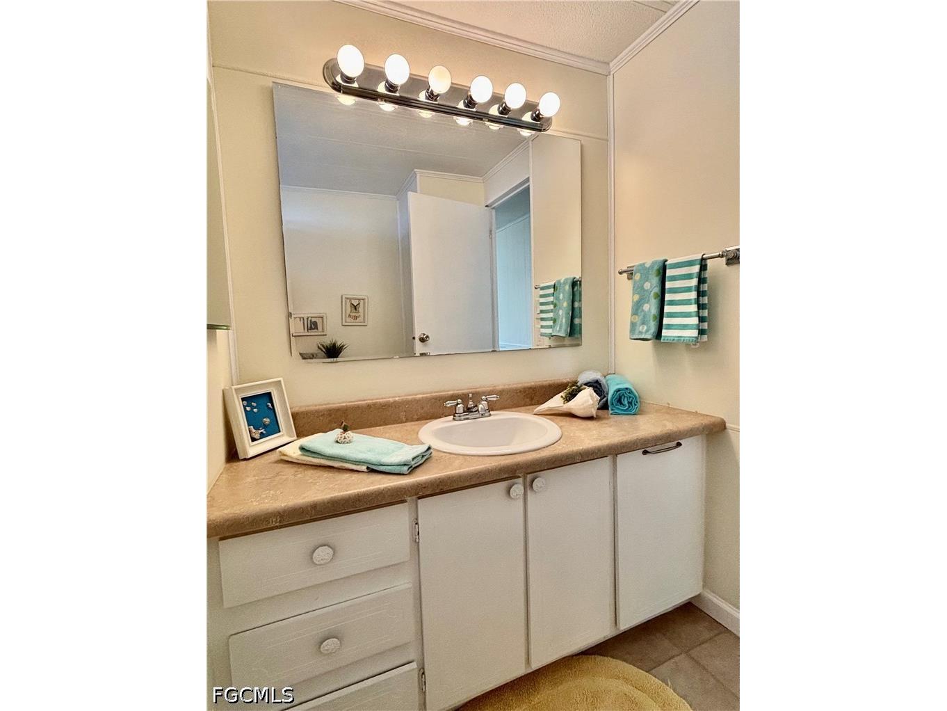 341 Shrub Lane S North Fort Myers FL 33917 2025026020 image23