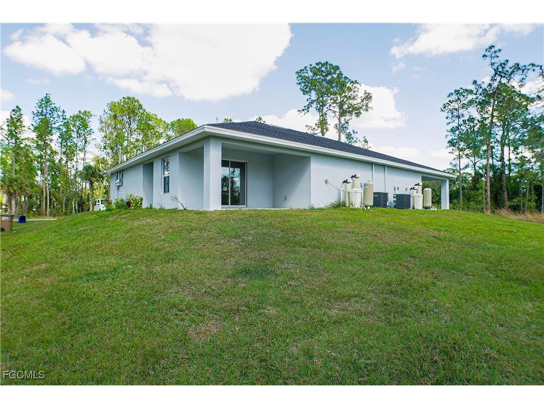 343 Reeves Street Lehigh Acres FL 33972 2025013772 image14