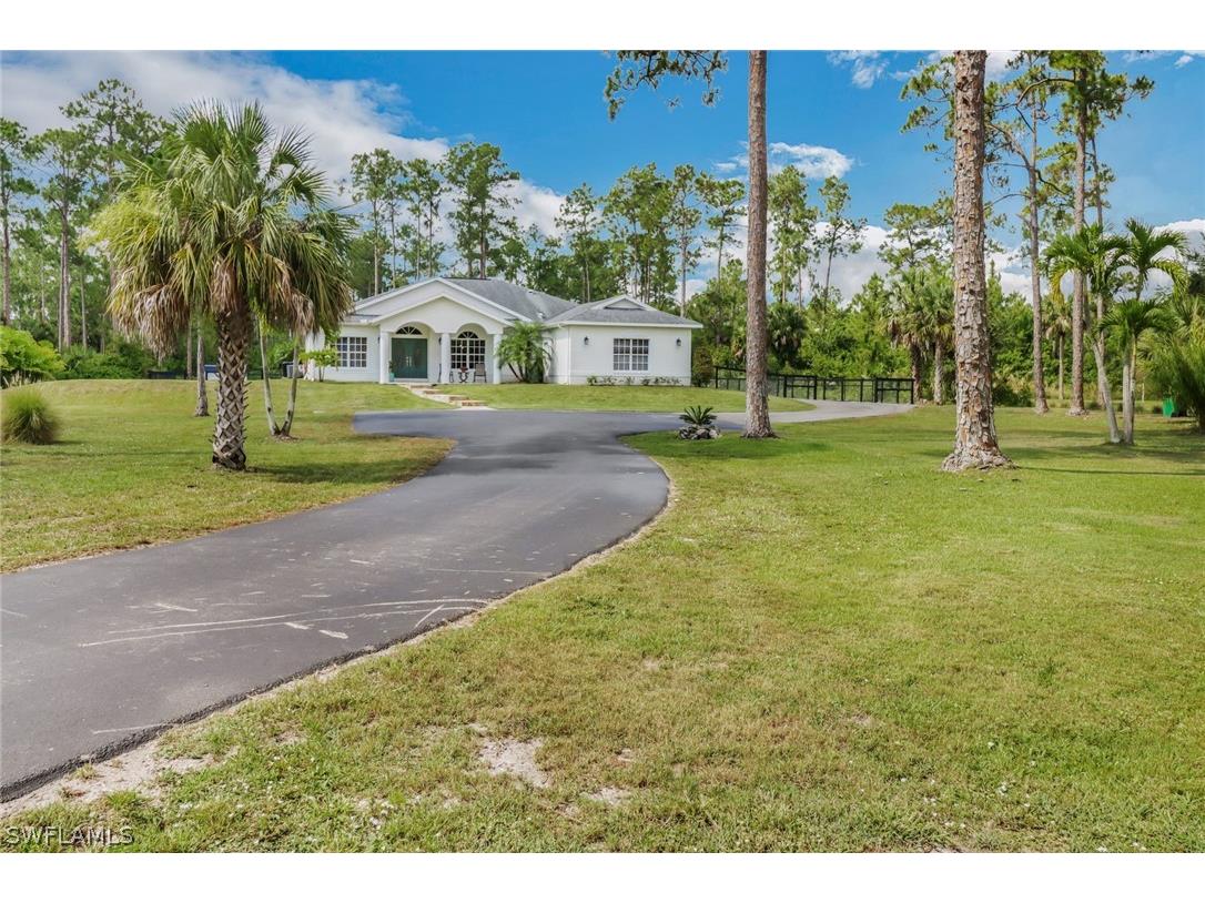 3410 12th Avenue NE Naples FL 34120 224046583 image1