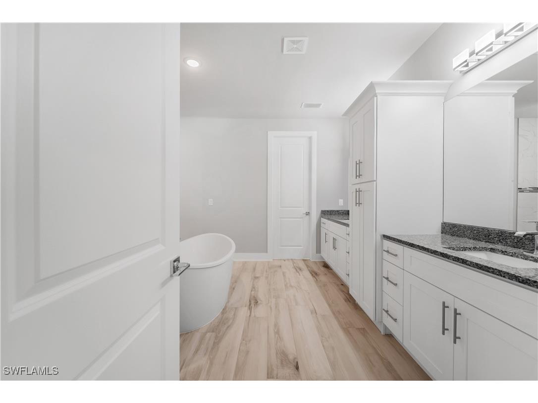 3410 Ceitus Parkway Cape Coral FL 33991 2025001373 image25