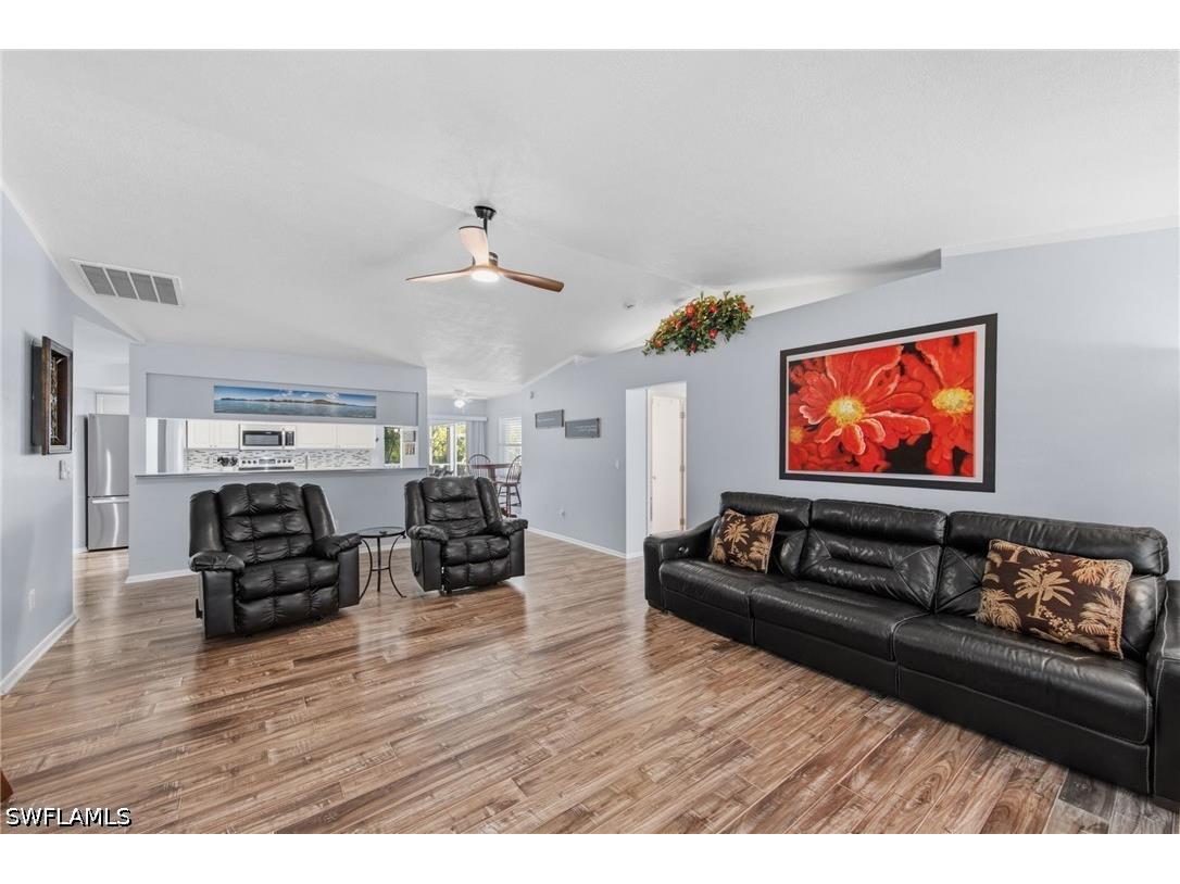 3410 Country Club Boulevard Cape Coral FL 33904 226020020 image16