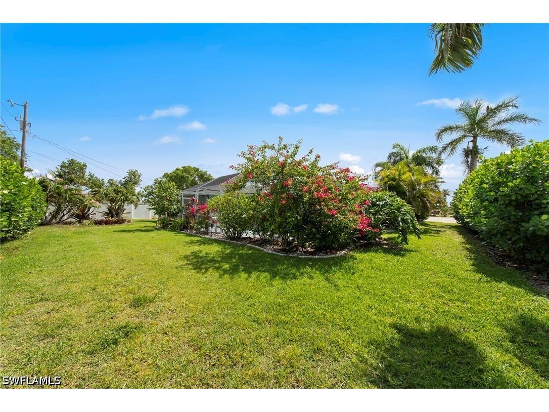 3410 Country Club Boulevard Cape Coral FL 33904 226020020 image43