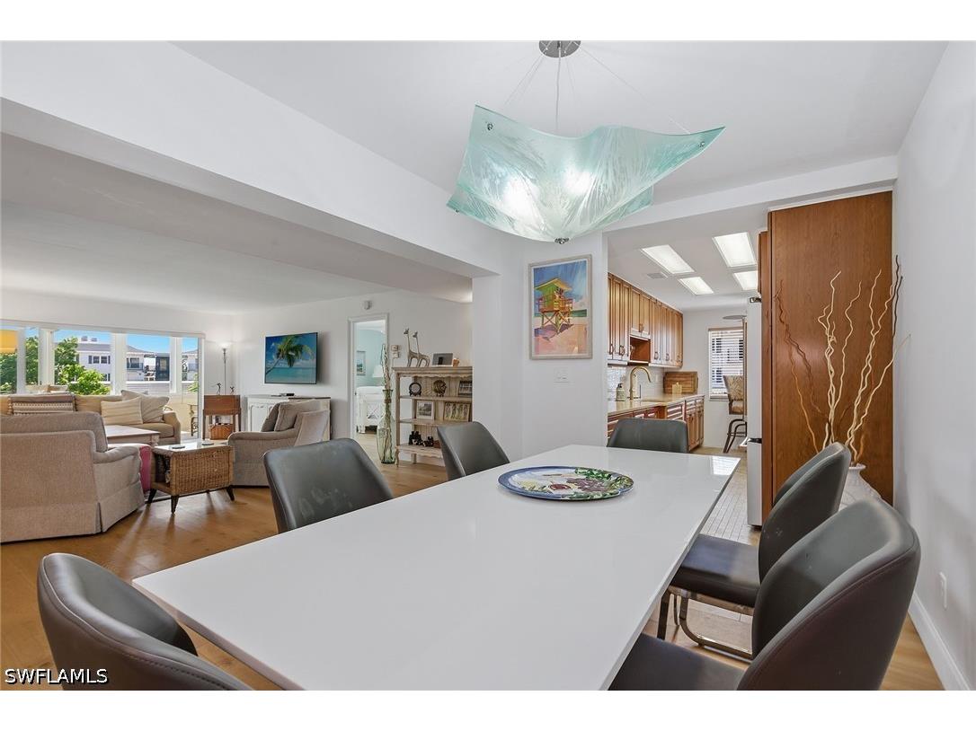 3410 Gulf Shore Boulevard N #203 Naples FL 34103 226019579 image7