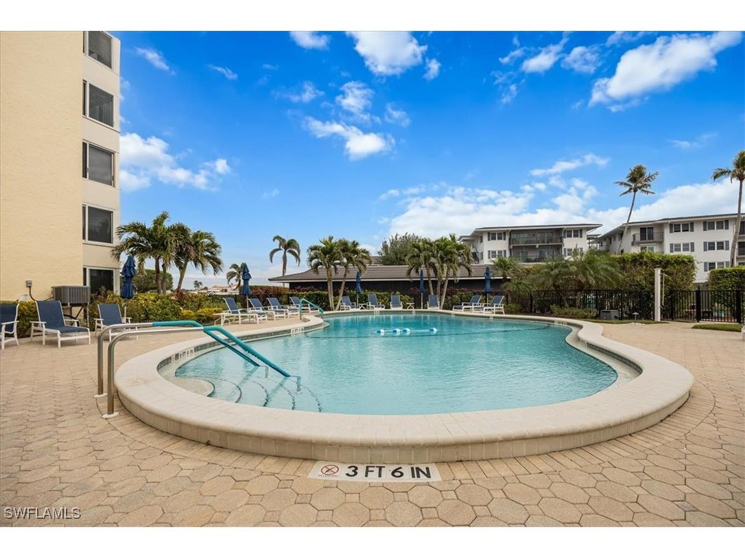 3410 Gulf Shore Boulevard N #302 Naples FL 34103 225079047 image14