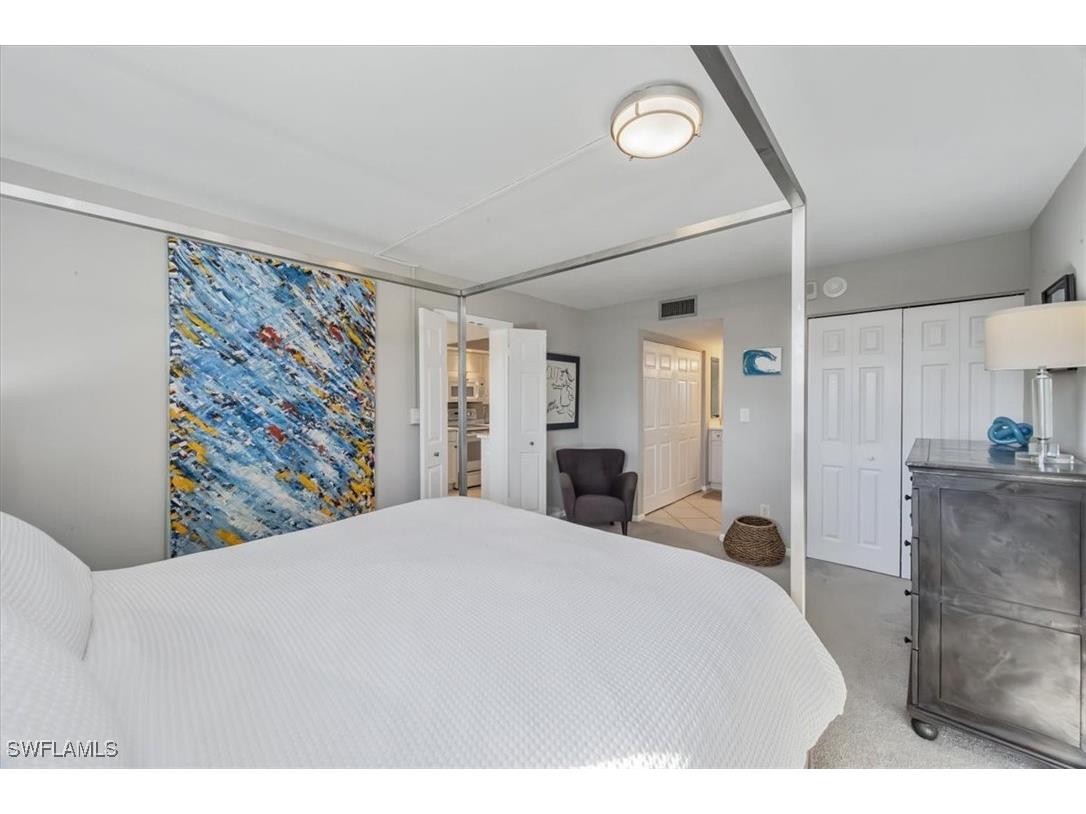 3410 Gulf Shore Boulevard N #302 Naples FL 34103 225079047 image9