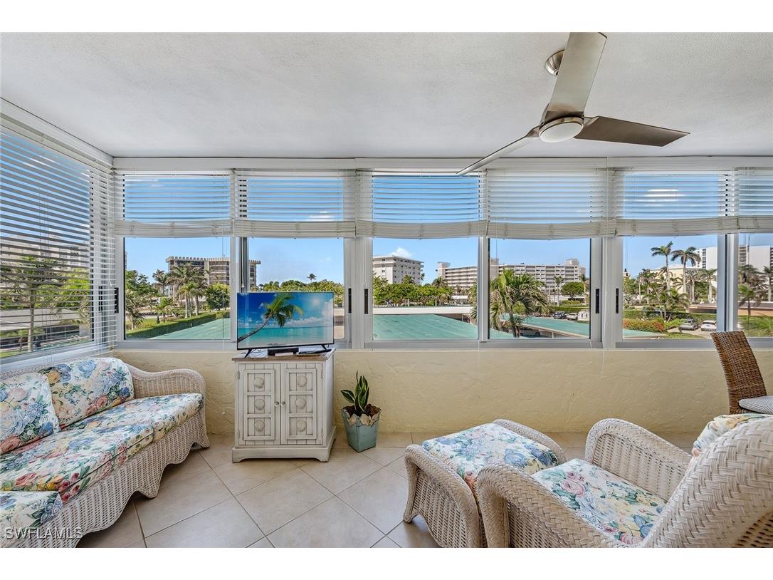 3410 Gulf Shore Boulevard N #305 Naples FL 34103 225065682 image19