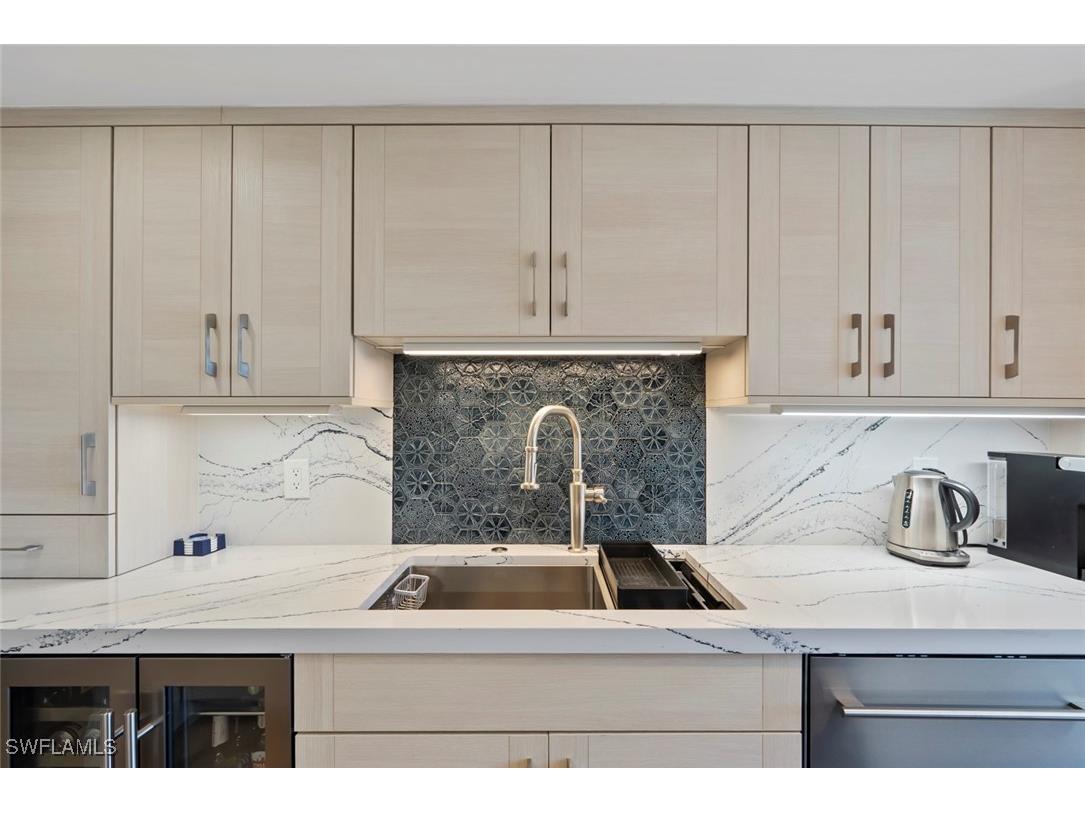 3410 Gulf Shore Boulevard N #403 Naples FL 34103 225052666 image11