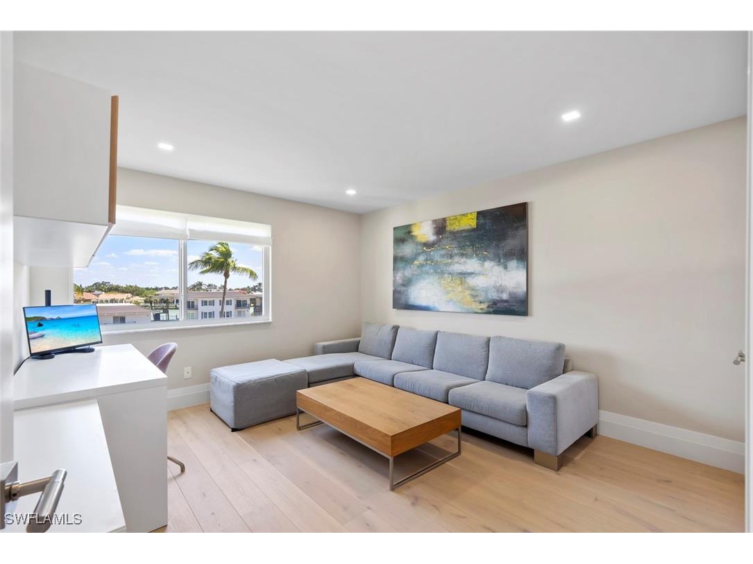 3410 Gulf Shore Boulevard N #403 Naples FL 34103 225052666 image18